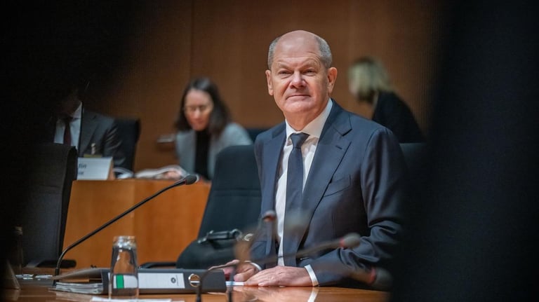 Tensions Rise in German Coalition Over Nuclear Phase-Out Inquiry