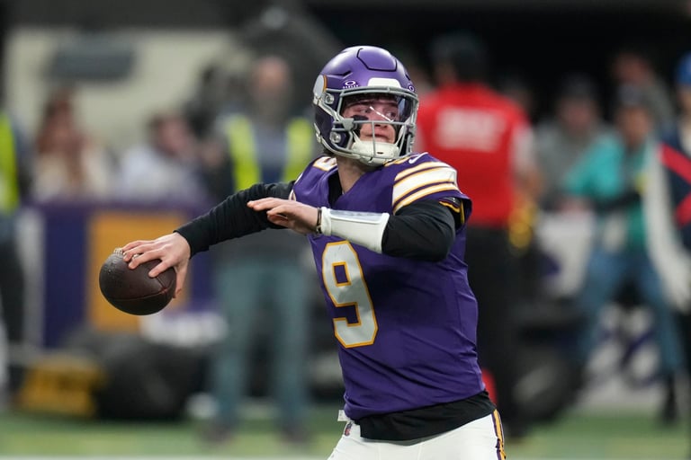 Vikings Weigh Veteran QB Options, Keep McCarthy's Future Open Amid 2026 Strategy Shift