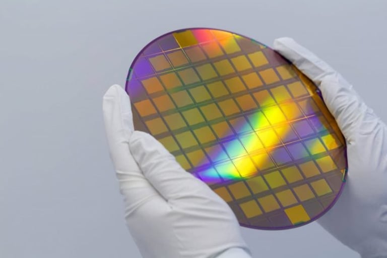 Japan's Rapidus Races to Break TSMC, Samsung's 2nm Chip Dominance by 2027