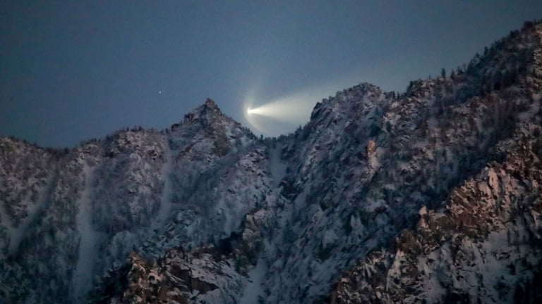 SpaceX's Twilight Spectacle: 22 Starlink Satellites Launched into Orbit