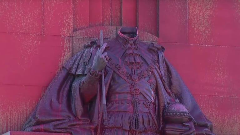 Statue of King George V Beheaded in Latest Melbourne Vandalism on King Charles III's Birthday