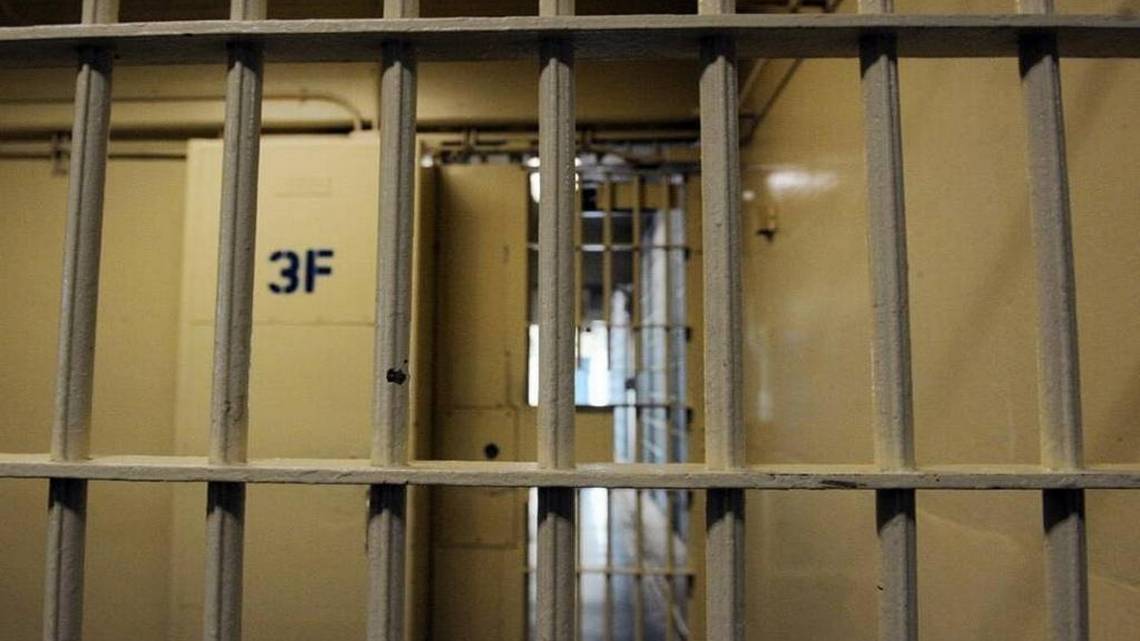 Georgia prison inmate kills food service worker, shoots himself, officials say