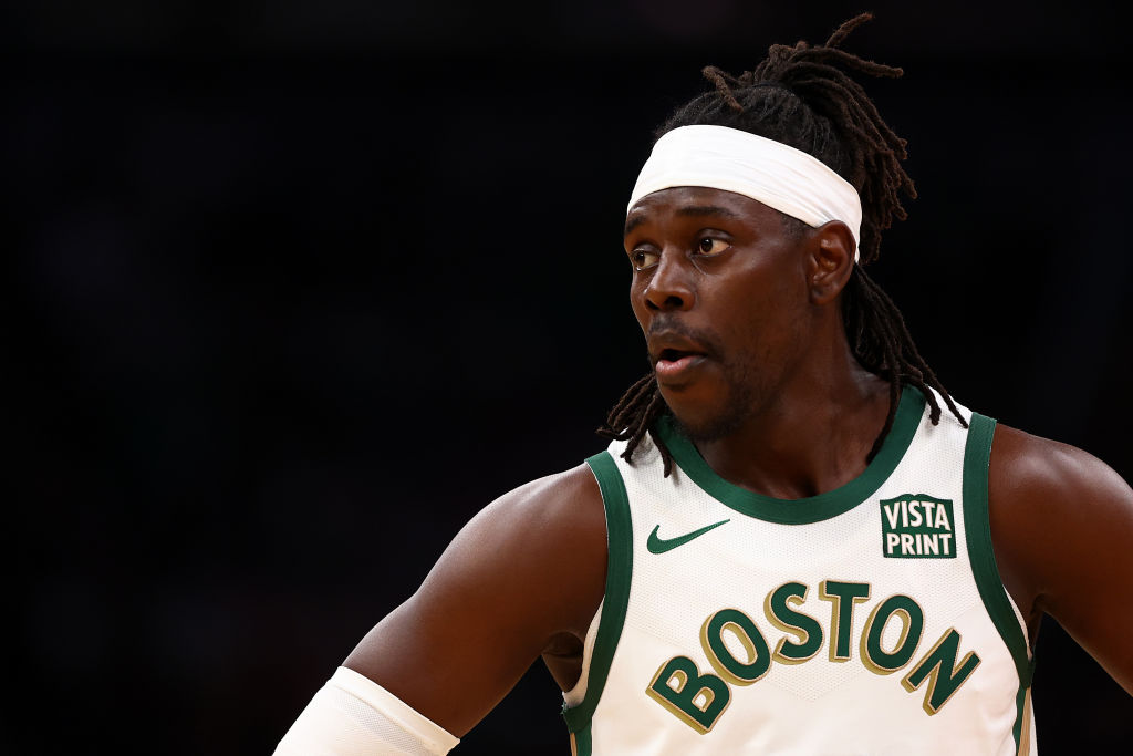 Celtics’ Jrue Holiday Dealing With ‘Dead Arm’