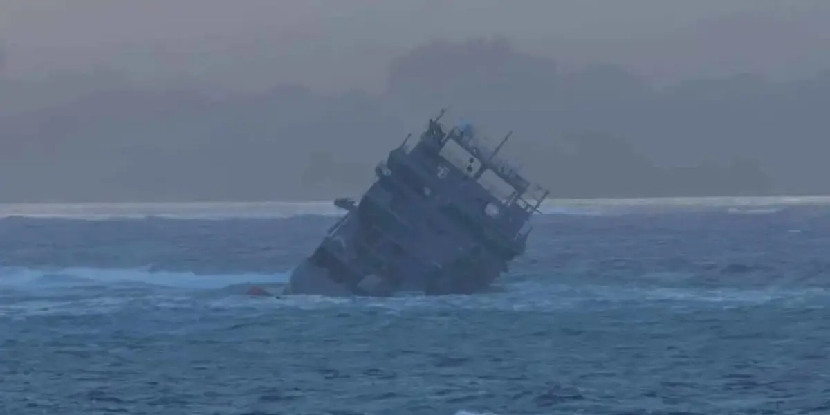 $63 million Royal New Zealand Navy ship capsizes and sinks off Samoa