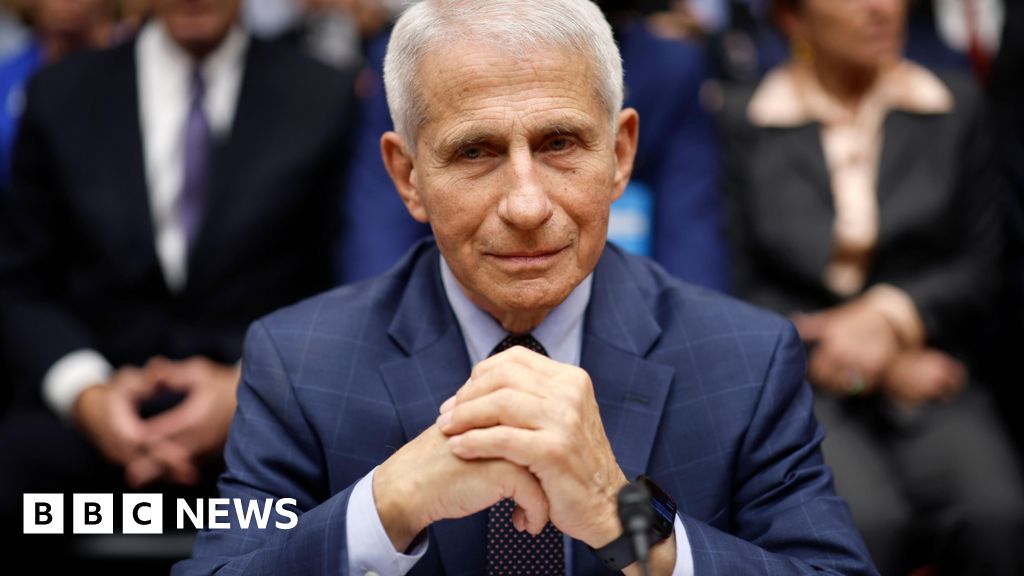 Anthony Fauci: US Covid chief hospitalised with West Nile virus