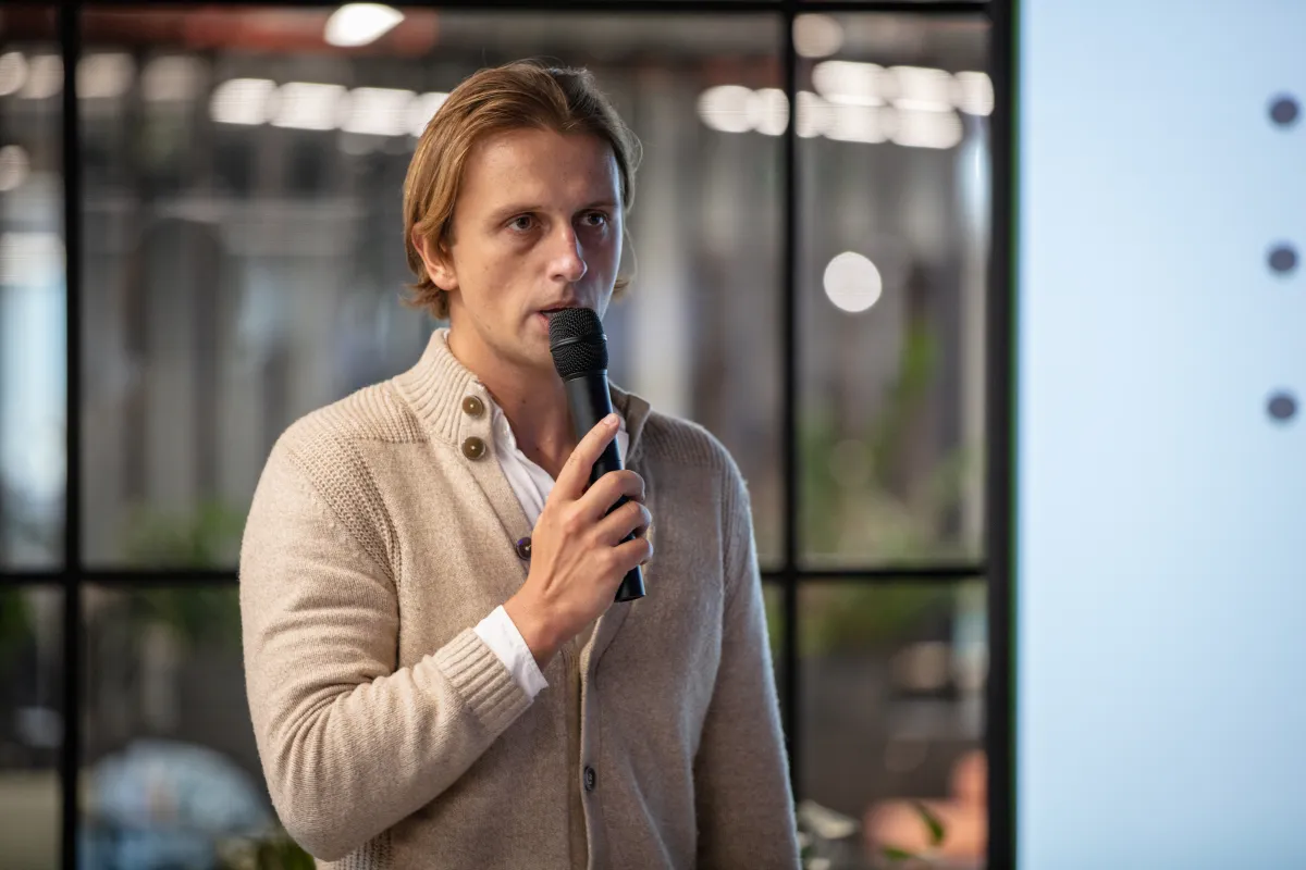 Revolut receives long-awaited UK banking license | TechCrunch