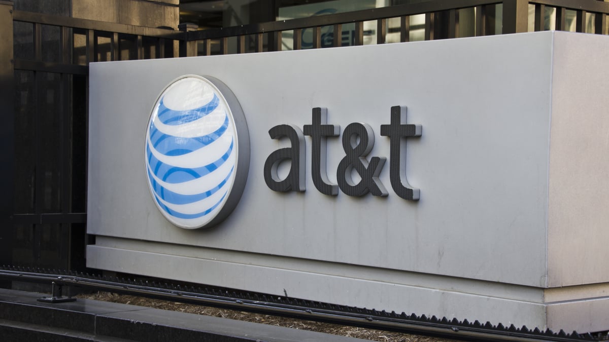 What You Should Do After the Massive AT&T Data Leak