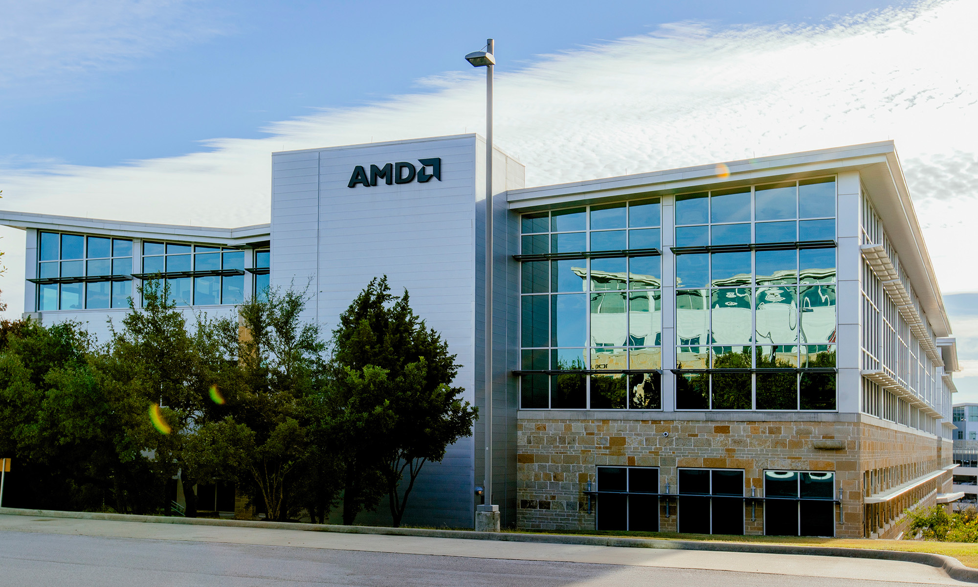 Is Advanced Micro Devices Stock Going to $200? 1 Wall Street Firm Thinks So.