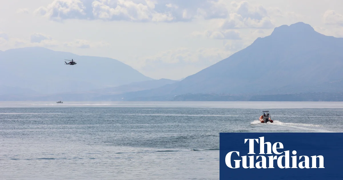 Britons, Americans and Canadian missing after storm sinks yacht off Sicily – video