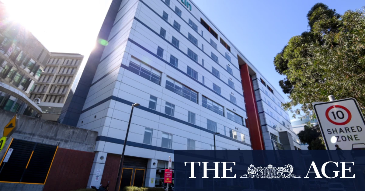 Heart surgery suspended at Melbourne hospital after second equipment failure