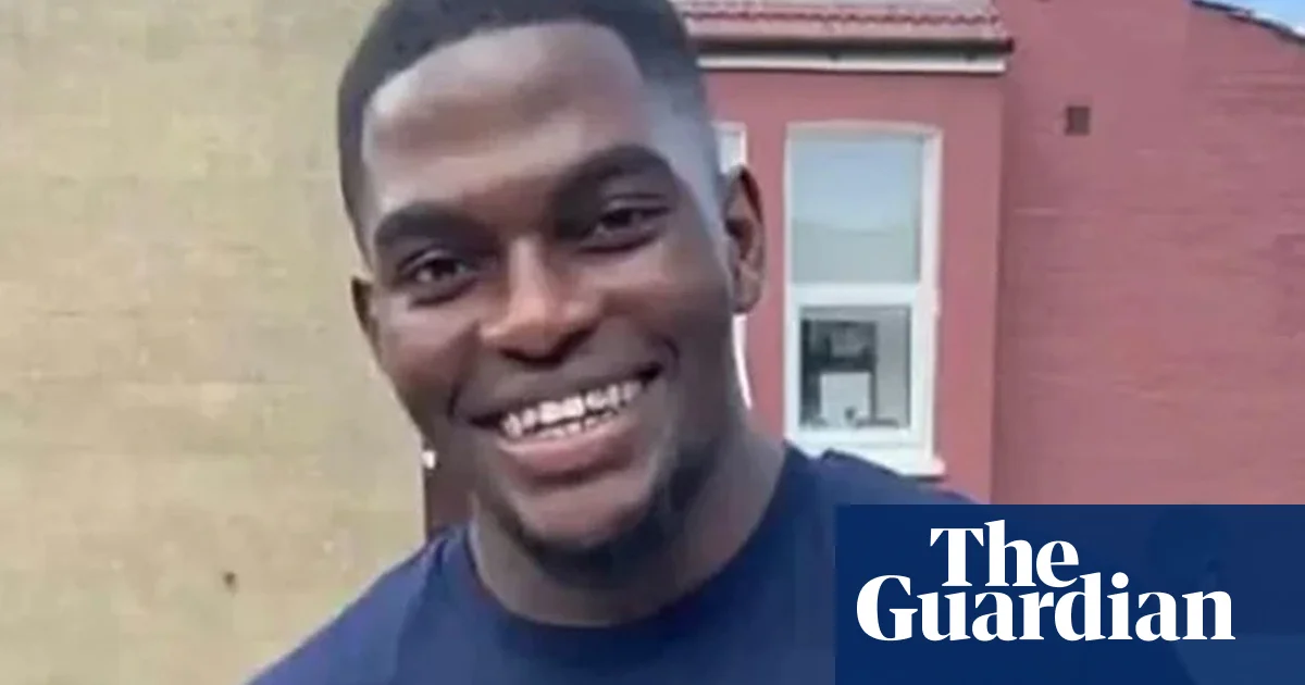 Met officer gave ‘false’ account to justify shooting dead unarmed man, jury told