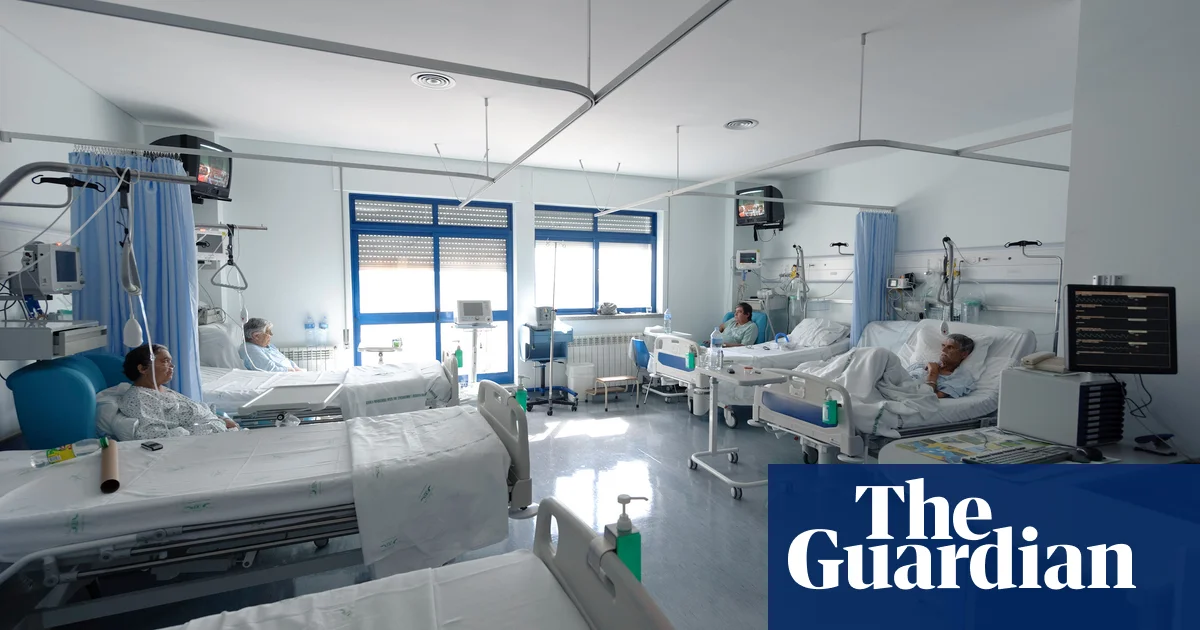 More than 14,000 NHS beds in use by patients ready to be discharged