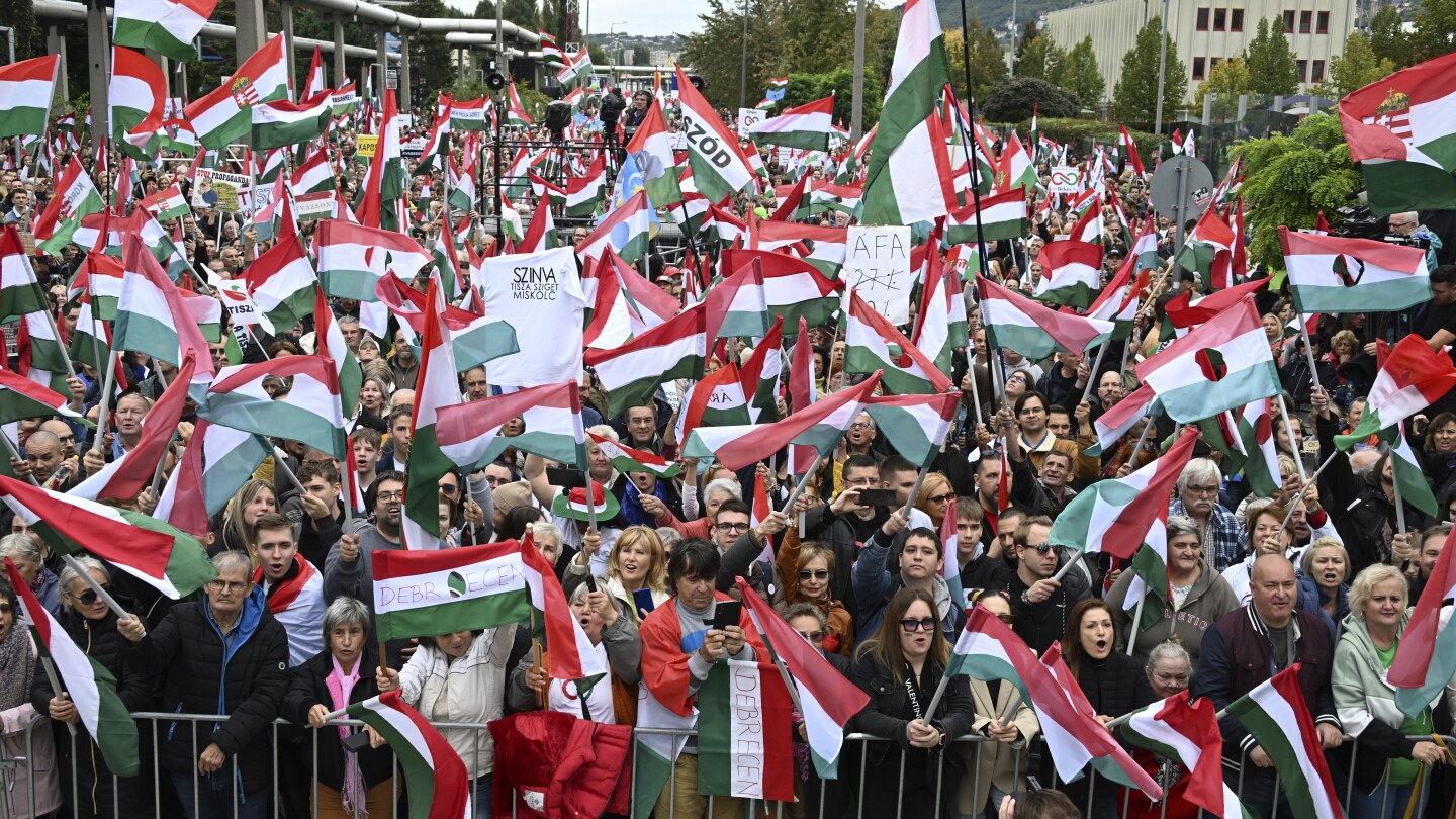 Hungarians protest state media 'propaganda factory' and demand unbiased press