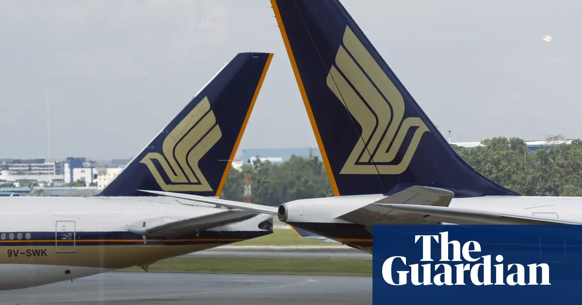 One person dies after severe turbulence on London to Singapore flight