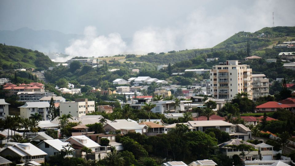 Australia, New Zealand send evacuation flights to New Caledonia after week of deadly riots