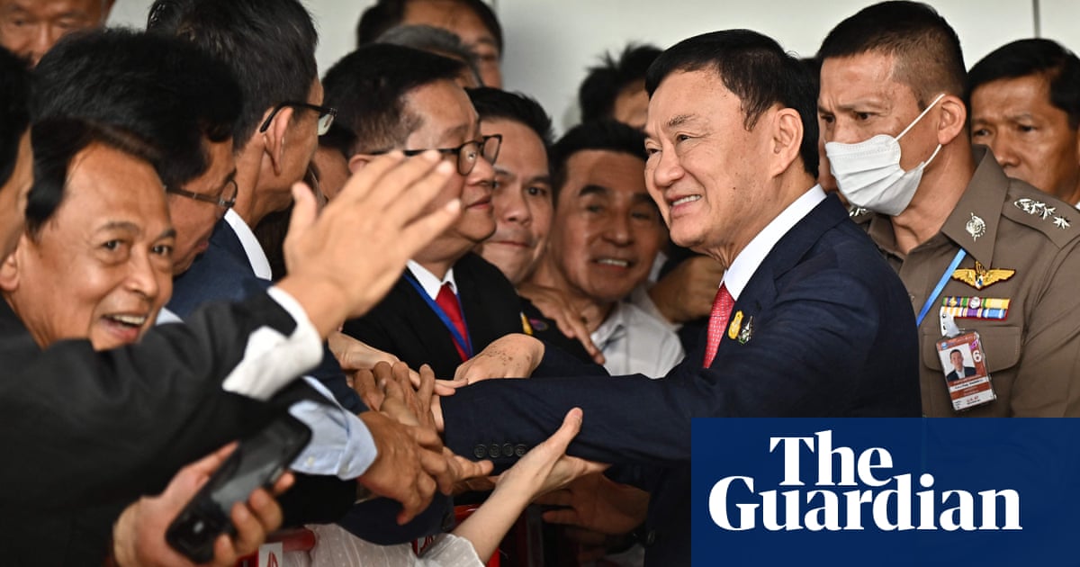 Thaksin Shinawatra: Thai Ex-PM's Parole Sparks Political Controversy ...