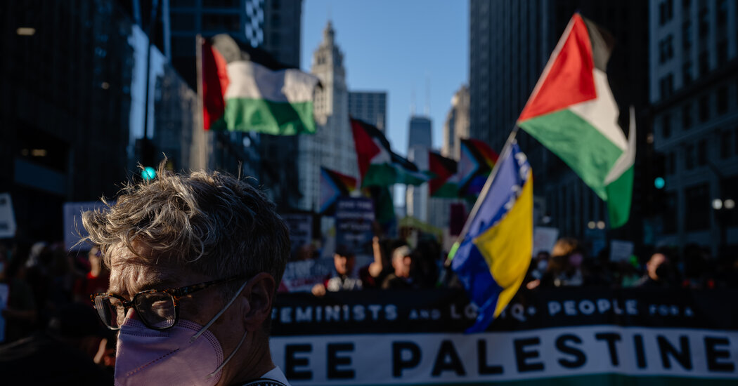 Chicago Prepares for More Protests as Democrats Hold Convention