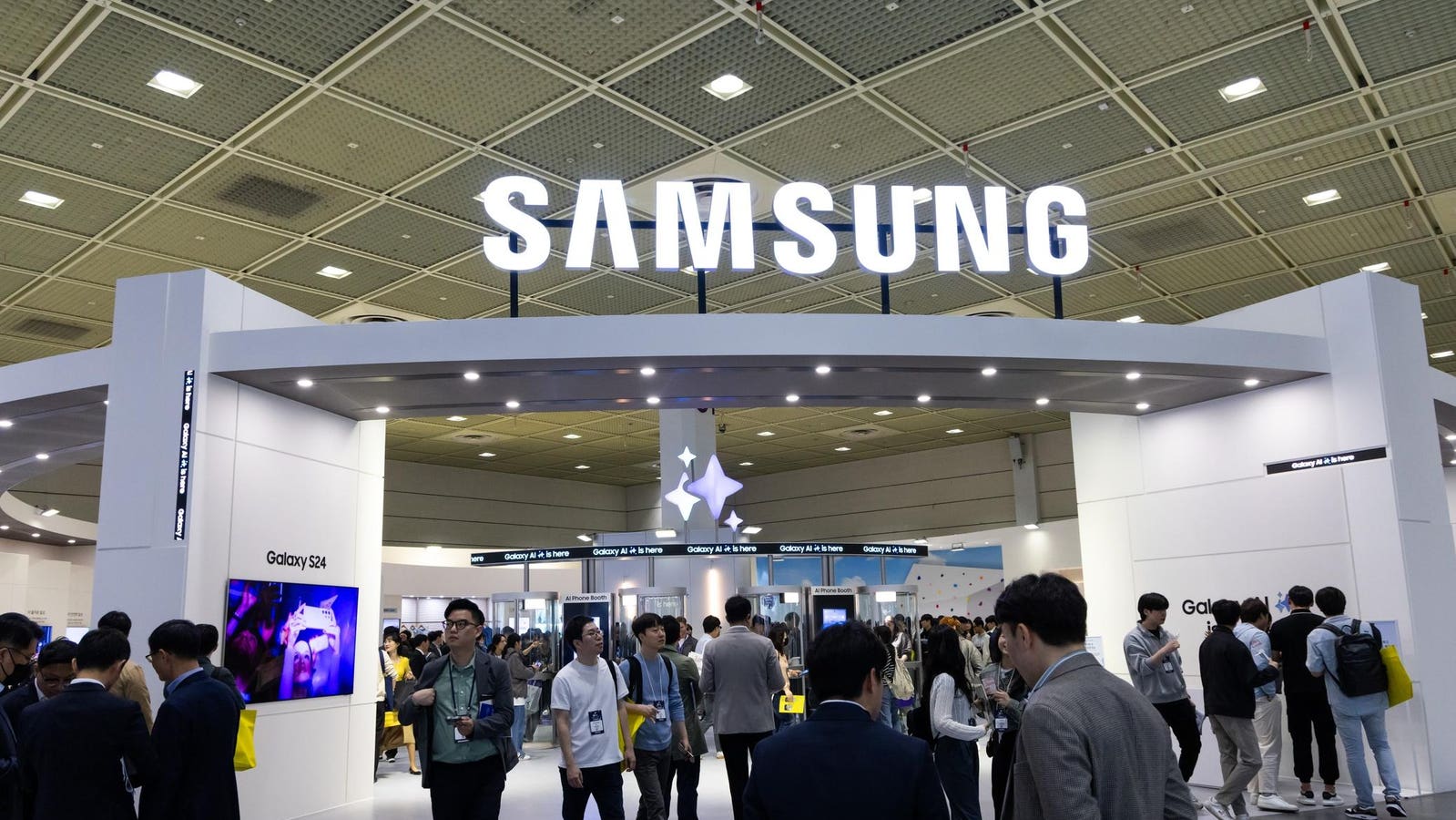 Samsung Profit Soars Tenfold As Chip Demand Rebounds Amid AI Boom