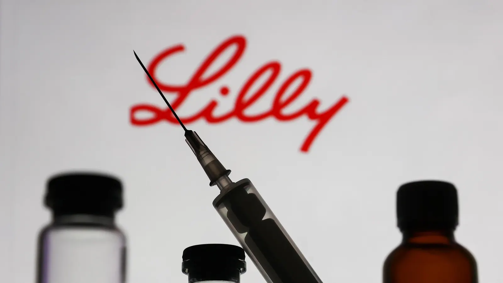 FDA Approves Eli Lilly’s Alzheimer’s Drug Donanemab