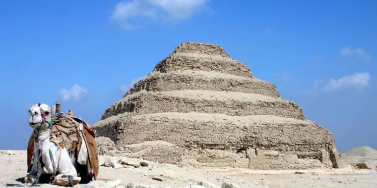 Study suggests Egyptians used hydraulic lifts to build Pyramid of Djoser