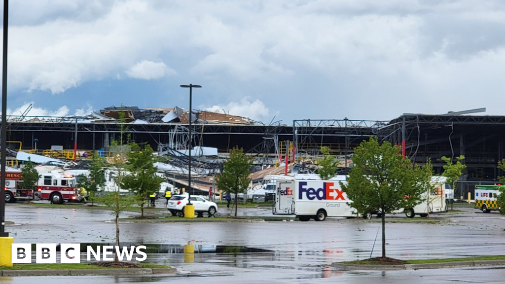 Dozens trapped as tornado collapses Michigan FedEx depot