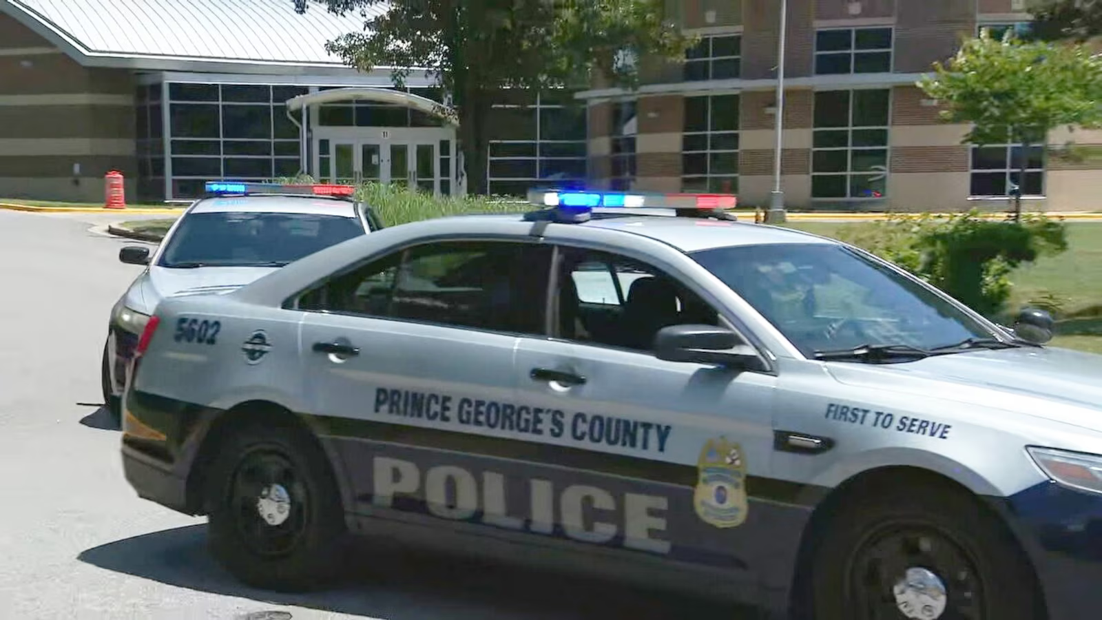 Adult killed, child injured in shooting during football game at Maryland high school: Police