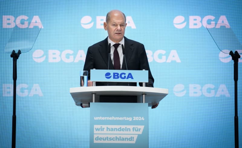 Scholz says talks with China needed to settle EU car tariff dispute