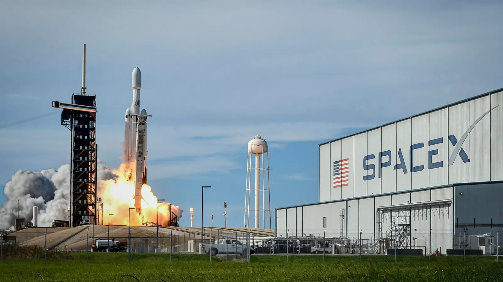 SpaceX Reportedly Valued At Around $210 Billion In Planned Secondary Market Share Sale
