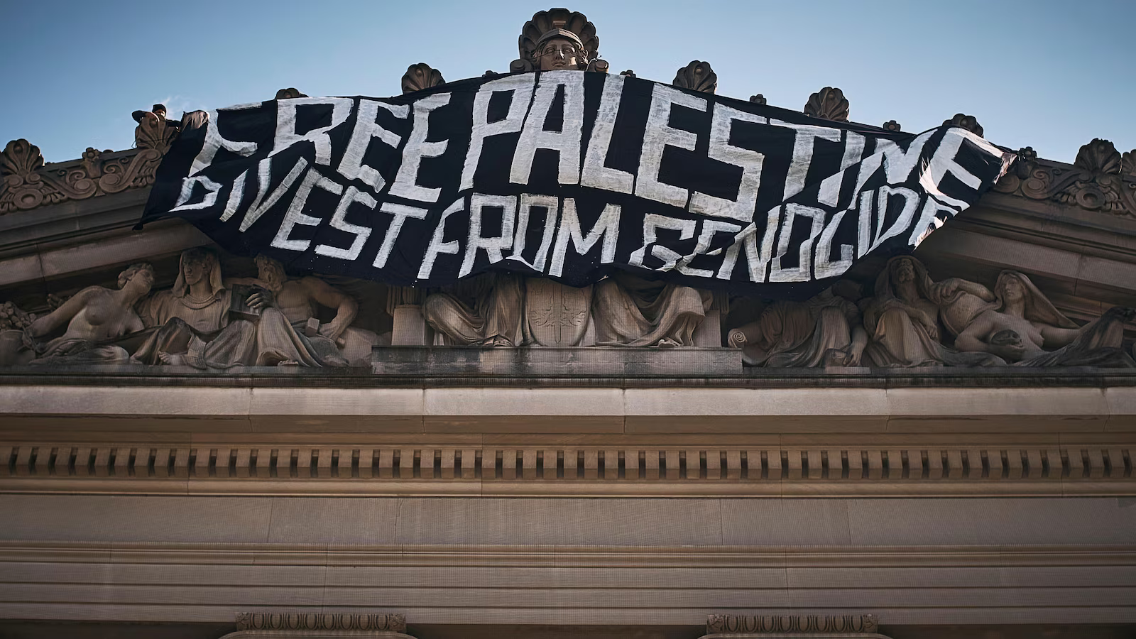 34 in police custody after pro-Palestinian protest at Brooklyn Museum