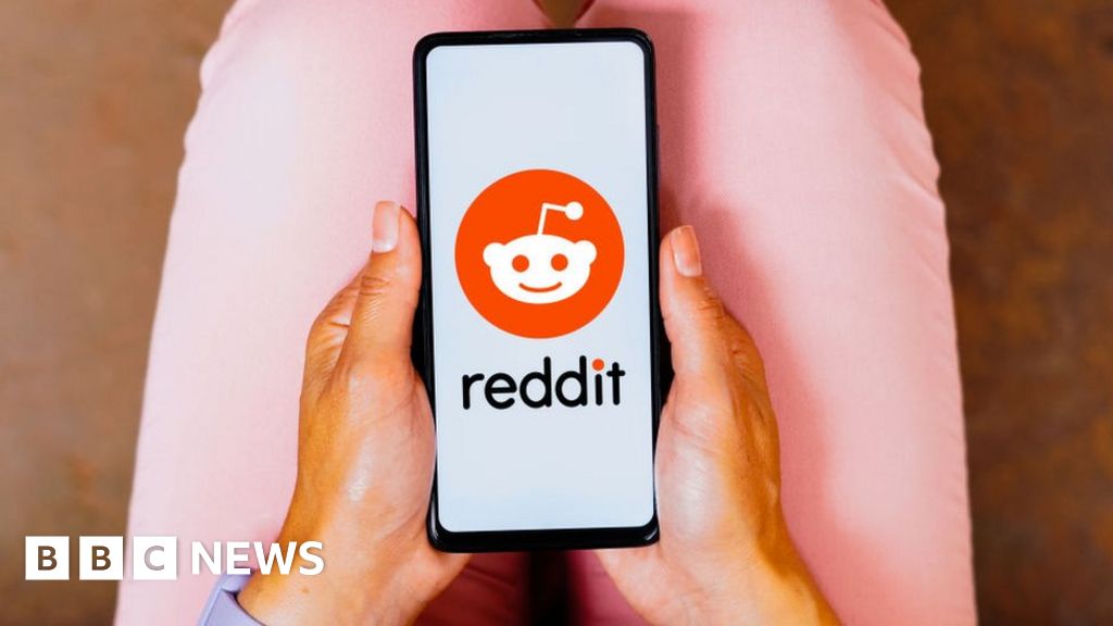 Reddit moves forward with share listing plan