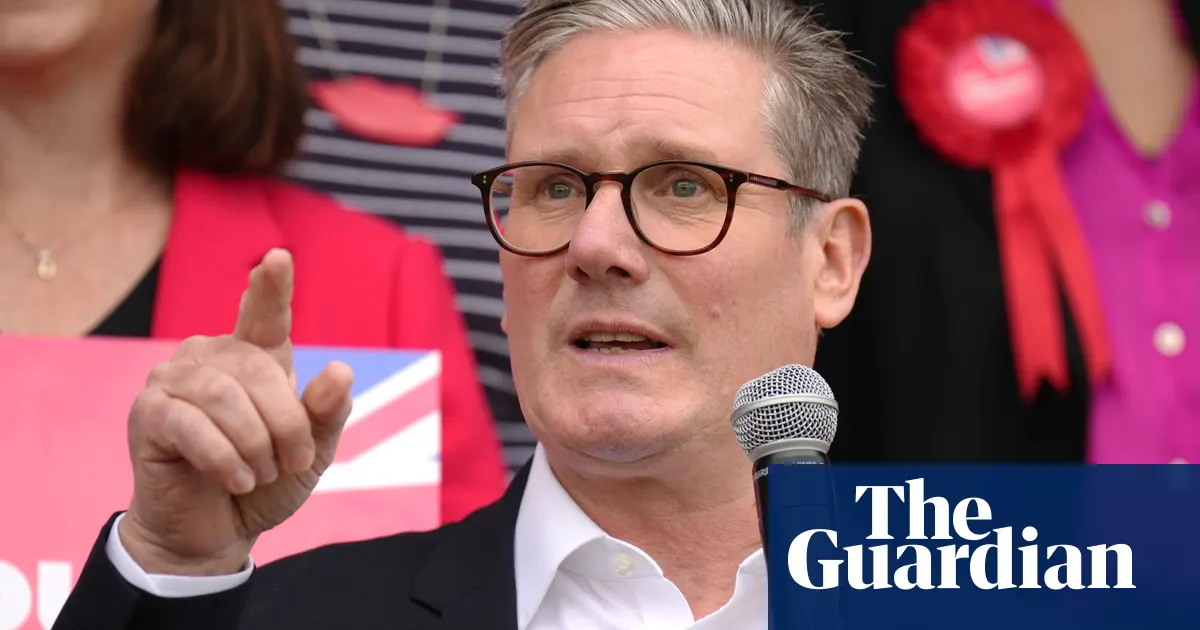 Starmer: Conservatives are 'really desperate' after criticism of his work hours - video