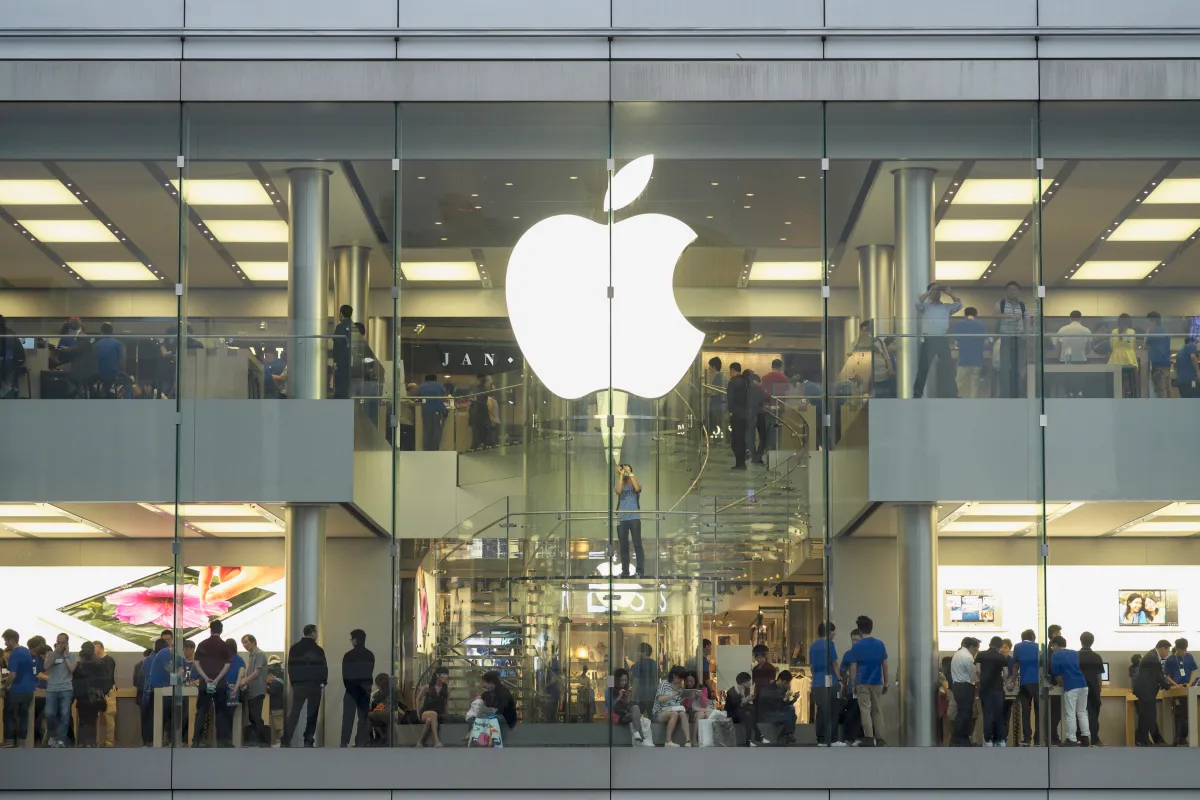 Workers at a Maryland Apple store authorize strike | TechCrunch