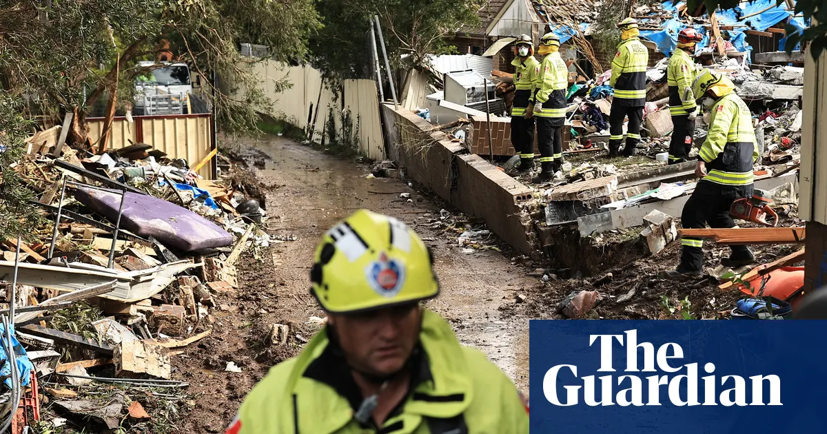 Body of woman found in rubble of Sydney home that collapsed after explosion