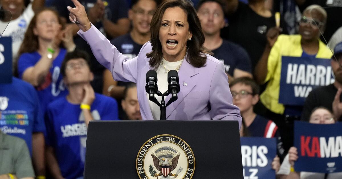 Echoing Trump, Harris supports no taxes on tips for service workers  - Los Angeles Times