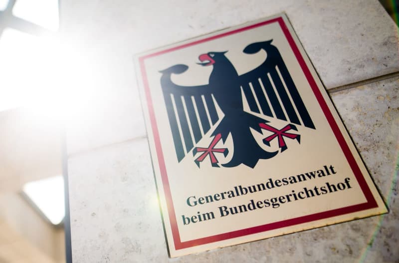 German prosecutor arrests four suspected members of Syrian militia