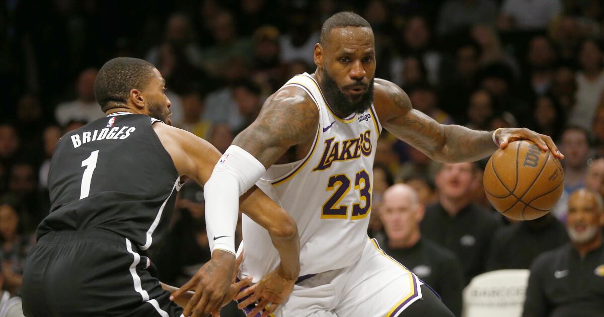 LeBron James scores 40 in Lakers' defeat of the Nets - Los Angeles Times