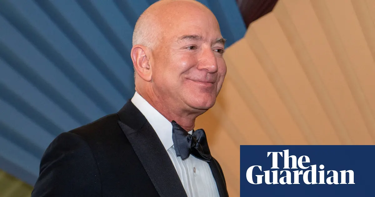 Jeff Bezos to sell $5bn of Amazon shares after stock hits record high