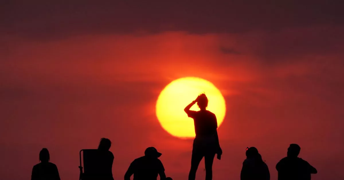 Terrifying 'crippling heat' warning issued by UN after hottest 3 days on record