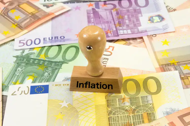 Euro area inflation rate accelerates to 2.6% in May as expected
