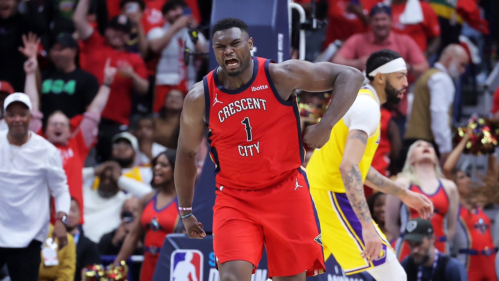 Zion Williamson exits Play-In game with 'left leg soreness'