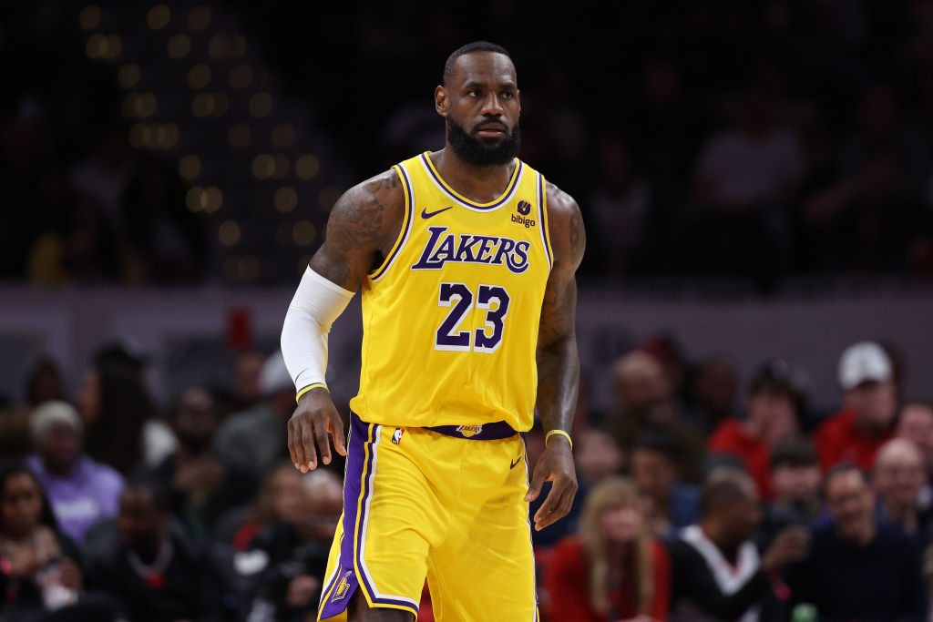 Report: LeBron James Could Decline Player Option With Lakers, Seek No-Trade Clause