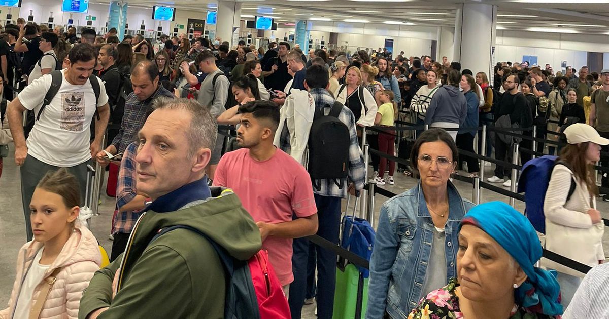 Airport chaos LIVE: Manchester, Gatwick and Stansted passengers left stranded over 'IT glitch'