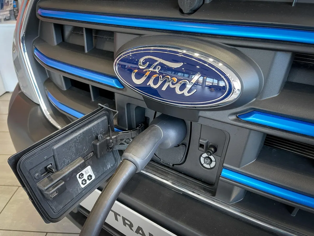 Ford Again Revamps Electric And Hybrid Product Plans