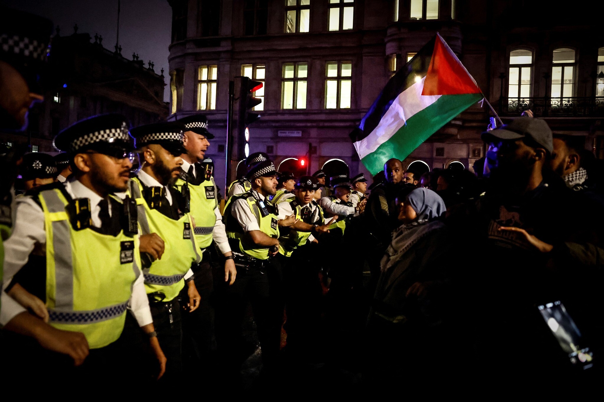 UK police: 40 arrested for refusing to leave anti-Israel rally at designated time, assaulting cops