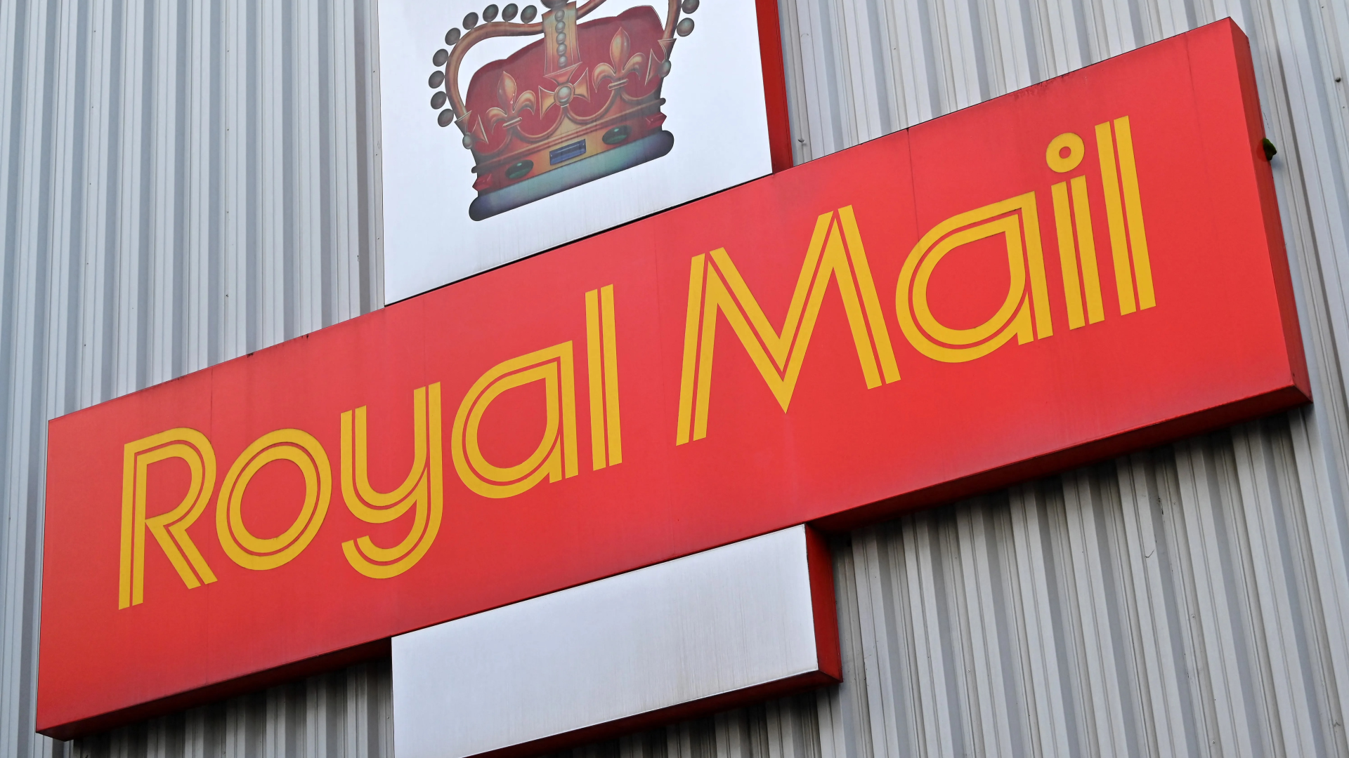 Who owns Royal Mail and how big is West Ham investor Daniel Kretinsky’s stake?...