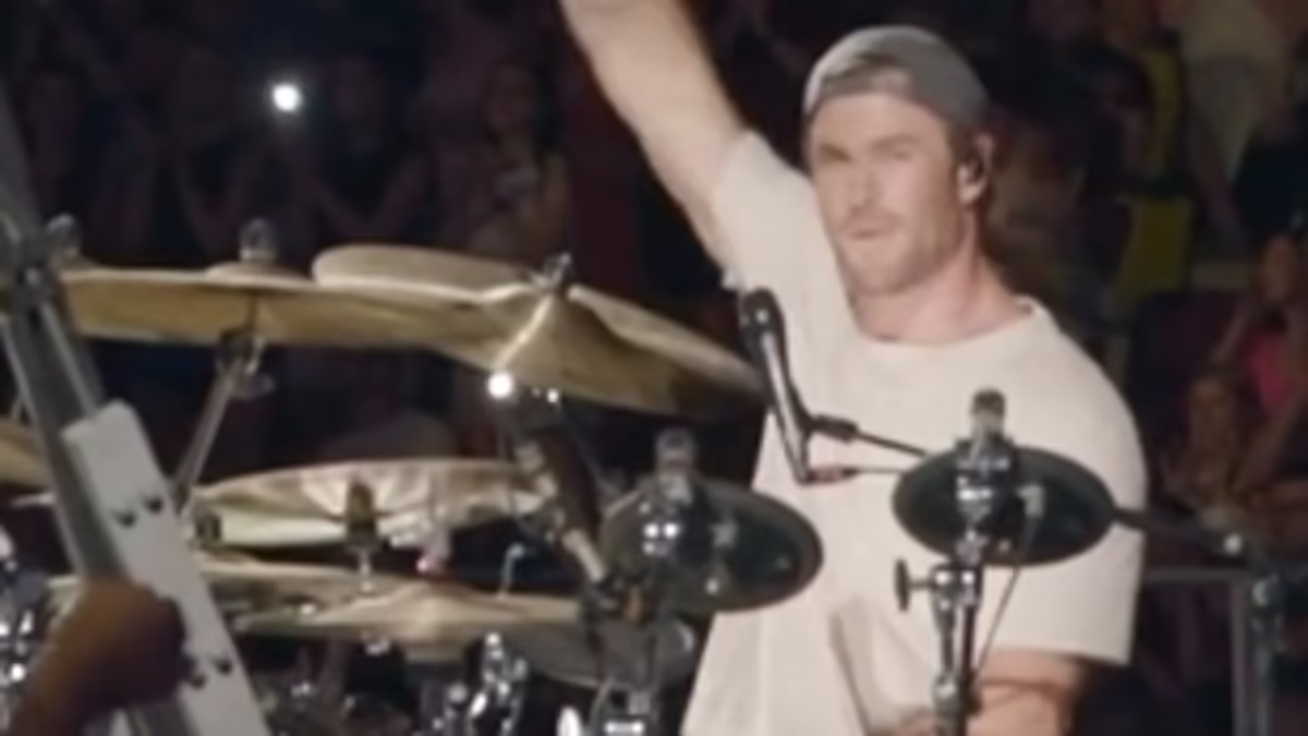 Chris Hemsworth shocks Ed Sheeran fans by playing drums