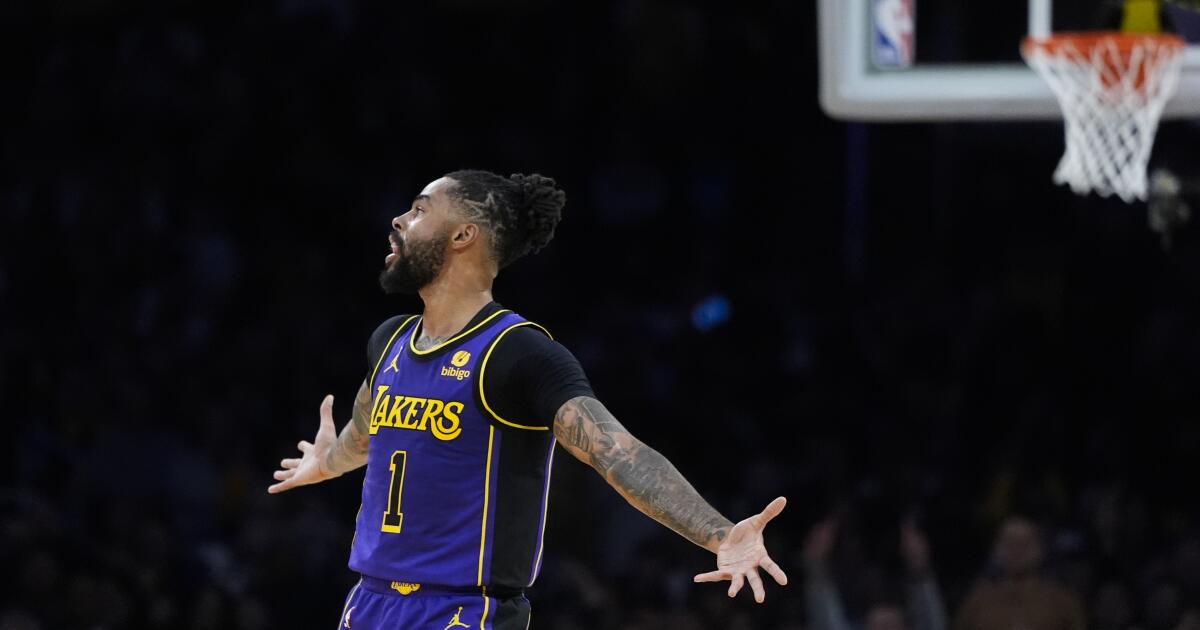 I never fear confrontation: D'Angelo Russell shines in Lakers win - Los Angeles Times