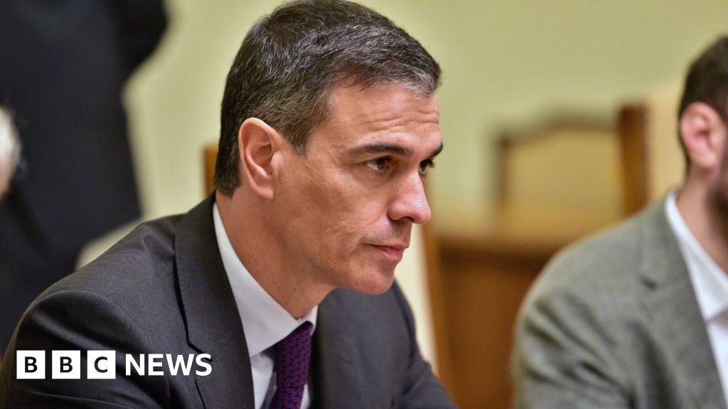 Spain's Prime Minister Pedro Sánchez set to announce whether he is resigning