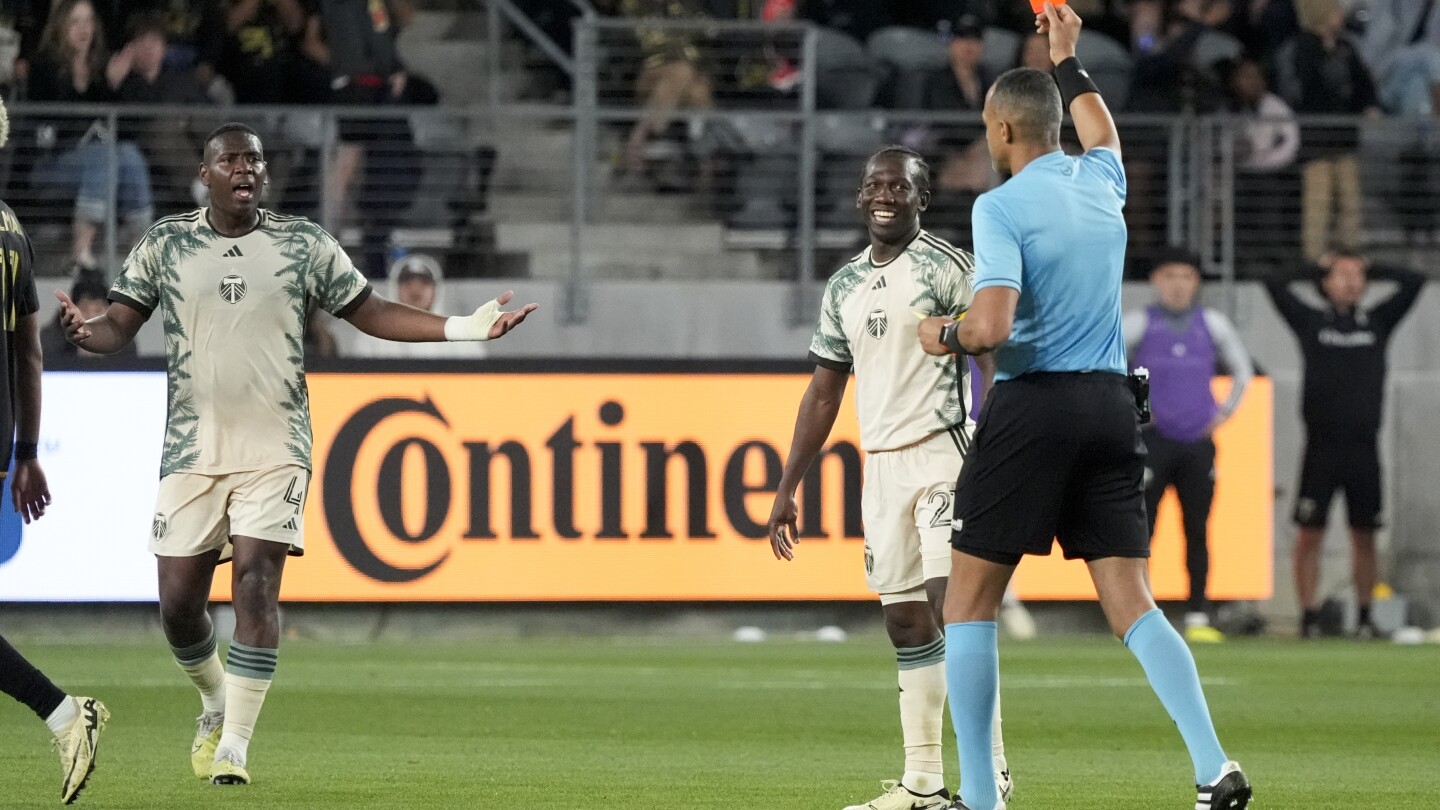 Timbers' Chara readies for rival Sounders boasting MLS record for regular-season games with a club
