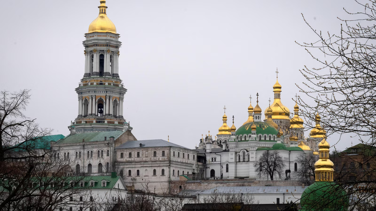 Ukraine's parliament approves ban on Moscow-linked religious groups